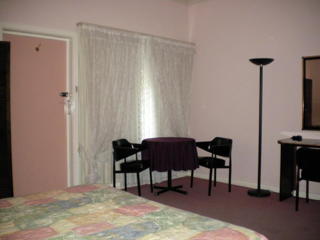 Avalon Motel Mount Gambier Room photo